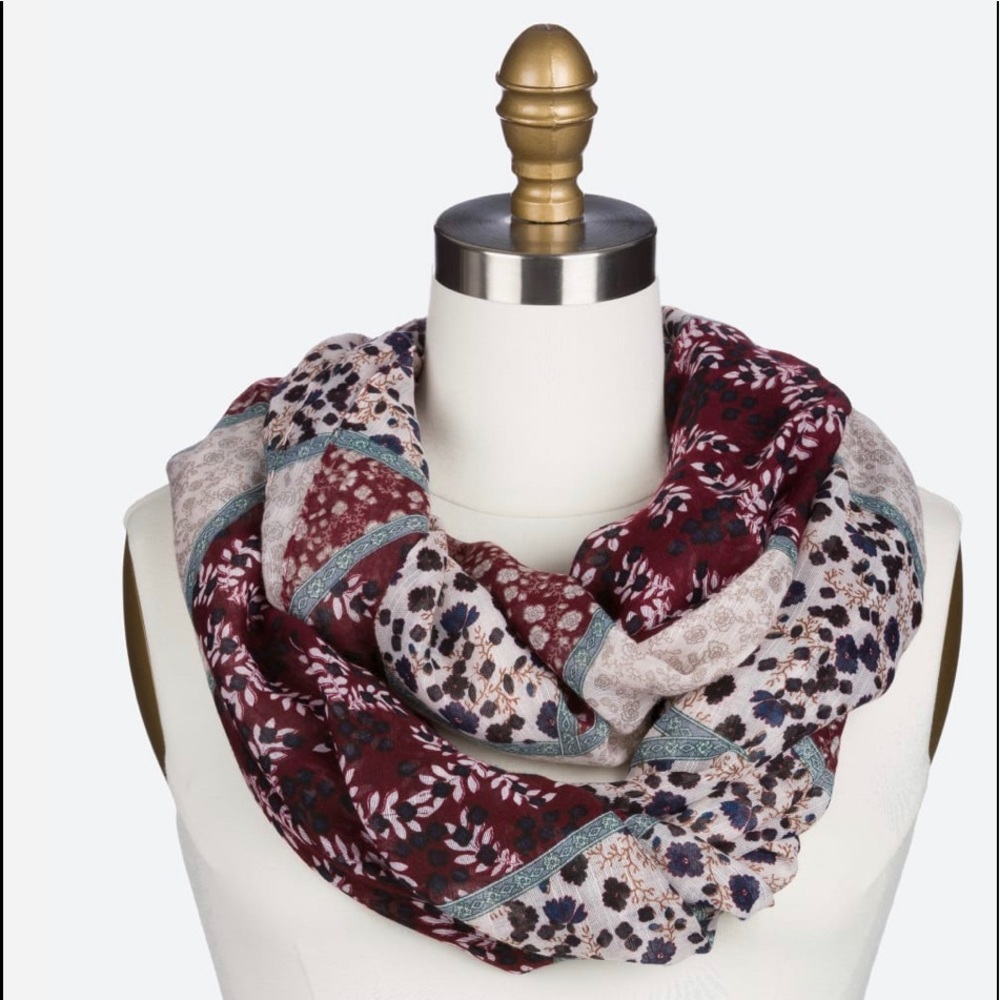 NWT Sold Out, Burgundy, one size scarf from LULLA. The Mia Floral Infinity Scarf